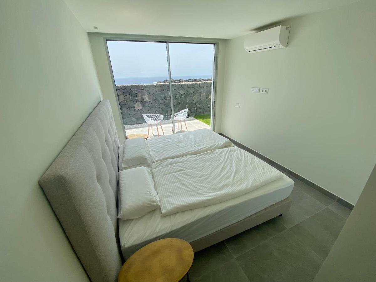 Rocavista - Villa With Heated Rooftop Pool And Amazing Ocean View 아데제 외부 사진